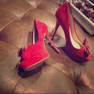 Red Guess heels